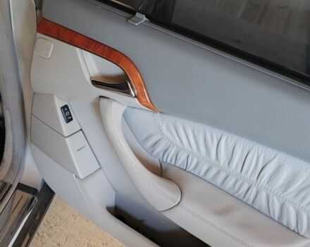 Серый Мерседес С Класс, объемом двигателя 3.7 л и пробегом 275 тыс. км за 6600 $, фото 3 на Automoto.ua