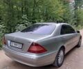 Серый Мерседес С Класс, объемом двигателя 4 л и пробегом 200 тыс. км за 7200 $, фото 1 на Automoto.ua