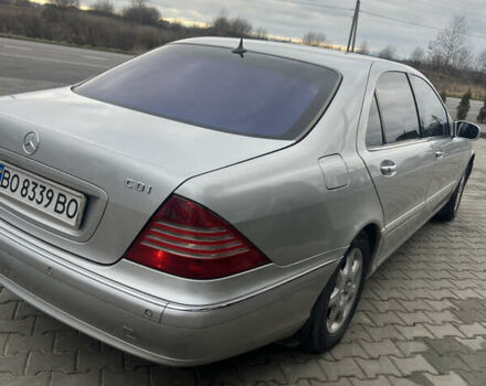 Серый Мерседес С Класс, объемом двигателя 4 л и пробегом 320 тыс. км за 6200 $, фото 2 на Automoto.ua