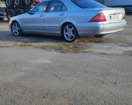 Серый Мерседес С Класс, объемом двигателя 0 л и пробегом 220 тыс. км за 2500 $, фото 3 на Automoto.ua