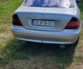 Сірий Мерседес С Клас, об'ємом двигуна 4 л та пробігом 450 тис. км за 4500 $, фото 3 на Automoto.ua