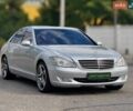 Серый Мерседес С Класс, объемом двигателя 3.5 л и пробегом 290 тыс. км за 8900 $, фото 1 на Automoto.ua