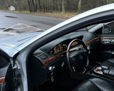 Серый Мерседес С Класс, объемом двигателя 3.5 л и пробегом 197 тыс. км за 9500 $, фото 19 на Automoto.ua