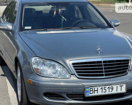Серый Мерседес С Класс, объемом двигателя 3.5 л и пробегом 270 тыс. км за 6500 $, фото 5 на Automoto.ua