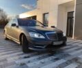 Сірий Мерседес С Клас, об'ємом двигуна 5.5 л та пробігом 265 тис. км за 12007 $, фото 1 на Automoto.ua