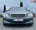 Сірий Мерседес С Клас, об'ємом двигуна 5.5 л та пробігом 104 тис. км за 12500 $, фото 1 на Automoto.ua