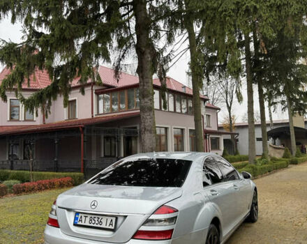 Серый Мерседес С Класс, объемом двигателя 3.5 л и пробегом 285 тыс. км за 7200 $, фото 30 на Automoto.ua