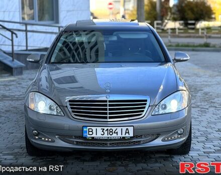 Мерседес С Класс 2006 в Полтаве на Automoto.ua Серый Мерседес С Класс, объемом двигателя 3 л и пробегом 320 тыс. км за 10800 $, фото 1 на Automoto.ua