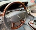 Сірий Мерседес С Клас, об'ємом двигуна 3 л та пробігом 190 тис. км за 10777 $, фото 1 на Automoto.ua