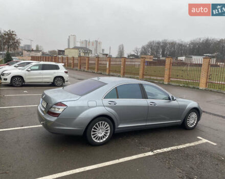 Серый Мерседес С Класс, объемом двигателя 5.46 л и пробегом 428 тыс. км за 8500 $, фото 14 на Automoto.ua