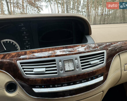 Сірий Мерседес С Клас, об'ємом двигуна 3.5 л та пробігом 211 тис. км за 7700 $, фото 21 на Automoto.ua