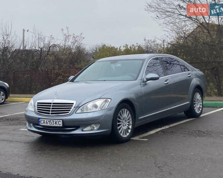 Серый Мерседес С Класс, объемом двигателя 5.46 л и пробегом 428 тыс. км за 8500 $, фото 4 на Automoto.ua