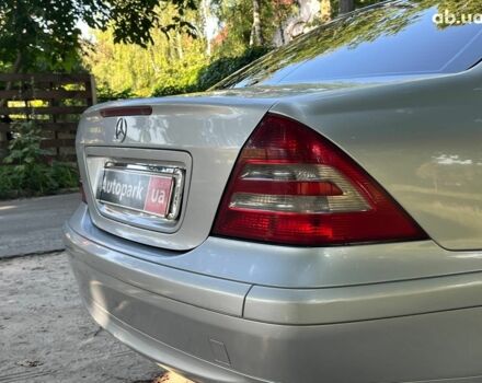 Серый Мерседес С Класс, объемом двигателя 2.2 л и пробегом 363 тыс. км за 6490 $, фото 14 на Automoto.ua