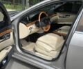 Сірий Мерседес С Клас, об'ємом двигуна 5.5 л та пробігом 240 тис. км за 10038 $, фото 2 на Automoto.ua