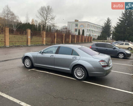 Серый Мерседес С Класс, объемом двигателя 5.46 л и пробегом 428 тыс. км за 8500 $, фото 12 на Automoto.ua