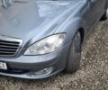 Серый Мерседес С Класс, объемом двигателя 3 л и пробегом 390 тыс. км за 9200 $, фото 1 на Automoto.ua
