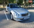 Серый Мерседес С Класс, объемом двигателя 3 л и пробегом 260 тыс. км за 10800 $, фото 1 на Automoto.ua