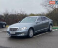 Серый Мерседес С Класс, объемом двигателя 5.46 л и пробегом 428 тыс. км за 8500 $, фото 1 на Automoto.ua