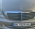 Серый Мерседес С Класс, объемом двигателя 3 л и пробегом 265 тыс. км за 12999 $, фото 102 на Automoto.ua