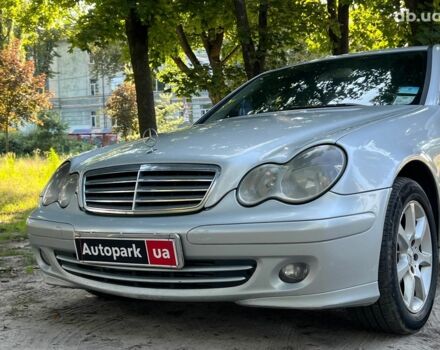 Серый Мерседес С Класс, объемом двигателя 2.2 л и пробегом 363 тыс. км за 6490 $, фото 1 на Automoto.ua