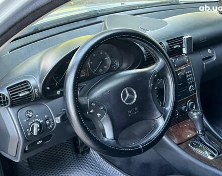 Серый Мерседес С Класс, объемом двигателя 2.2 л и пробегом 363 тыс. км за 6490 $, фото 16 на Automoto.ua