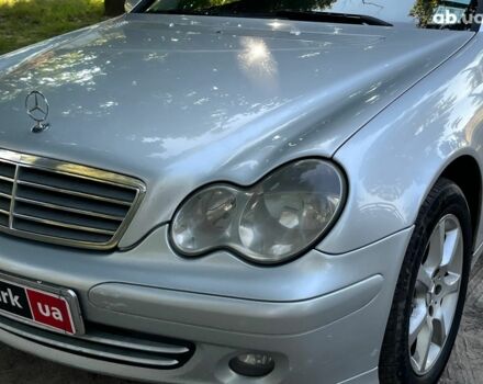 Серый Мерседес С Класс, объемом двигателя 2.2 л и пробегом 363 тыс. км за 6490 $, фото 4 на Automoto.ua