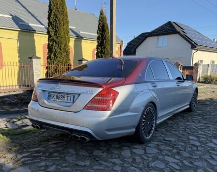 Сірий Мерседес С Клас, об'ємом двигуна 5.5 л та пробігом 338 тис. км за 12000 $, фото 5 на Automoto.ua