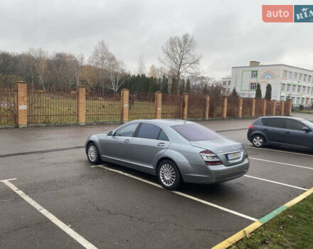 Серый Мерседес С Класс, объемом двигателя 5.46 л и пробегом 428 тыс. км за 8500 $, фото 10 на Automoto.ua