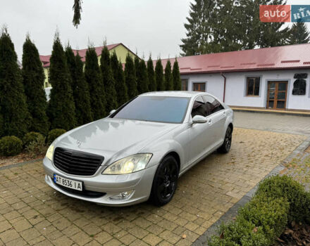 Серый Мерседес С Класс, объемом двигателя 3.5 л и пробегом 285 тыс. км за 7600 $, фото 4 на Automoto.ua
