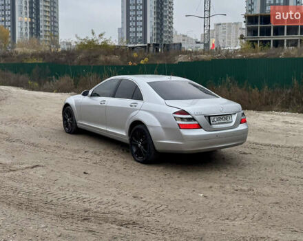 Серый Мерседес С Класс, объемом двигателя 3 л и пробегом 295 тыс. км за 7950 $, фото 5 на Automoto.ua