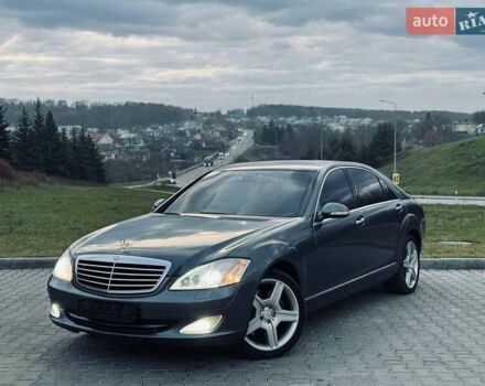 Серый Мерседес С Класс, объемом двигателя 4.66 л и пробегом 240 тыс. км за 7999 $, фото 9 на Automoto.ua