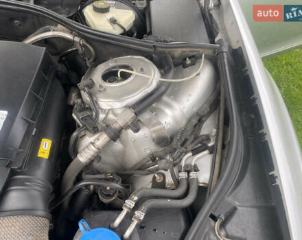 Сірий Мерседес С Клас, об'ємом двигуна 3.5 л та пробігом 245 тис. км за 11000 $, фото 30 на Automoto.ua