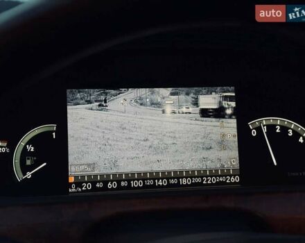 Серый Мерседес С Класс, объемом двигателя 4.66 л и пробегом 240 тыс. км за 7999 $, фото 20 на Automoto.ua