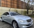 Серый Мерседес С Класс, объемом двигателя 3.5 л и пробегом 377 тыс. км за 8999 $, фото 1 на Automoto.ua