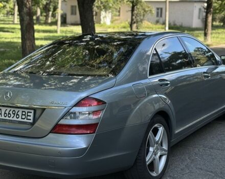 Сірий Мерседес С Клас, об'ємом двигуна 5.5 л та пробігом 312 тис. км за 6300 $, фото 6 на Automoto.ua