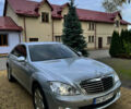 Серый Мерседес С Класс, объемом двигателя 3.5 л и пробегом 376 тыс. км за 9400 $, фото 1 на Automoto.ua