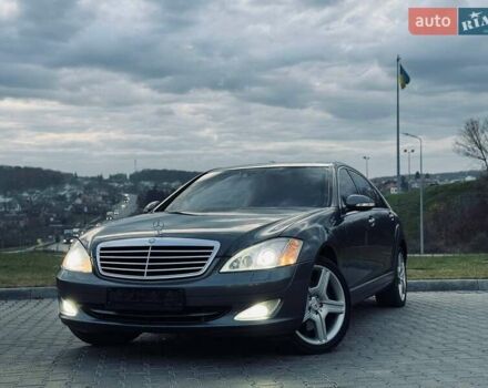 Серый Мерседес С Класс, объемом двигателя 4.66 л и пробегом 240 тыс. км за 7999 $, фото 5 на Automoto.ua