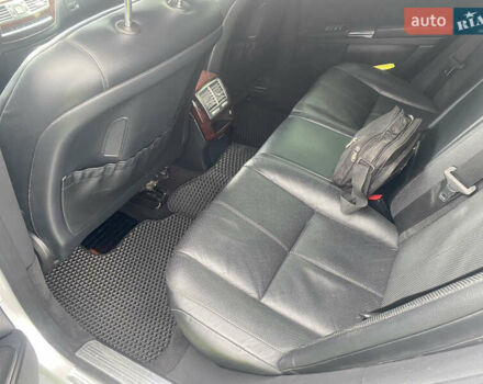 Сірий Мерседес С Клас, об'ємом двигуна 3.5 л та пробігом 245 тис. км за 11000 $, фото 16 на Automoto.ua