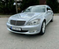 Серый Мерседес С Класс, объемом двигателя 3.5 л и пробегом 245 тыс. км за 10900 $, фото 1 на Automoto.ua