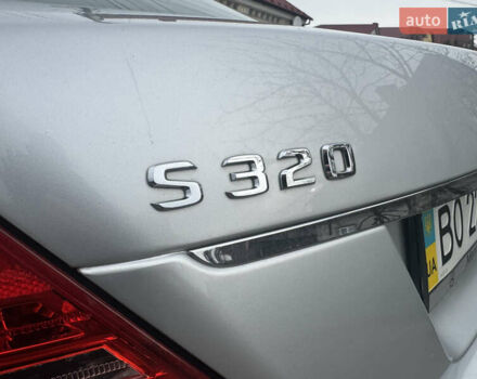 Серый Мерседес С Класс, объемом двигателя 3 л и пробегом 231 тыс. км за 11350 $, фото 4 на Automoto.ua