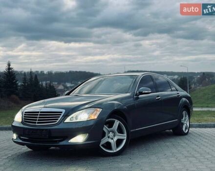 Серый Мерседес С Класс, объемом двигателя 4.66 л и пробегом 240 тыс. км за 7999 $, фото 6 на Automoto.ua