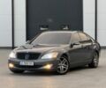 Сірий Мерседес С Клас, об'ємом двигуна 3 л та пробігом 405 тис. км за 10999 $, фото 1 на Automoto.ua