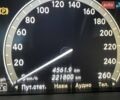 Сірий Мерседес С Клас, об'ємом двигуна 4 л та пробігом 221 тис. км за 8100 $, фото 9 на Automoto.ua