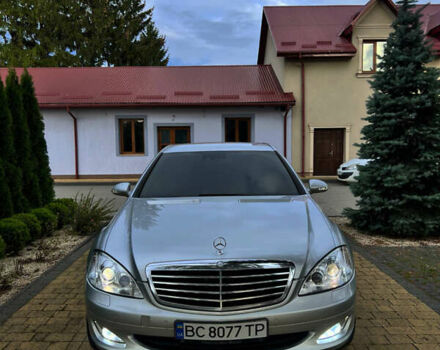 Серый Мерседес С Класс, объемом двигателя 3.5 л и пробегом 376 тыс. км за 9400 $, фото 2 на Automoto.ua