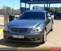 Серый Мерседес С Класс, объемом двигателя 5.5 л и пробегом 350 тыс. км за 10500 $, фото 1 на Automoto.ua