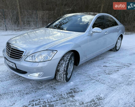 Сірий Мерседес С Клас, об'ємом двигуна 3.5 л та пробігом 360 тис. км за 10500 $, фото 4 на Automoto.ua