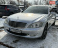 Серый Мерседес С Класс, объемом двигателя 3 л и пробегом 280 тыс. км за 12500 $, фото 2 на Automoto.ua