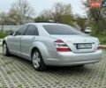 Серый Мерседес С Класс, объемом двигателя 3.5 л и пробегом 265 тыс. км за 8600 $, фото 4 на Automoto.ua