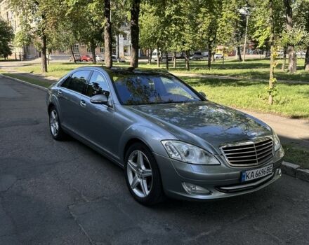 Сірий Мерседес С Клас, об'ємом двигуна 5.5 л та пробігом 312 тис. км за 6300 $, фото 1 на Automoto.ua