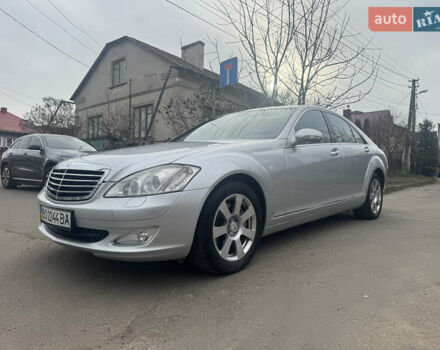 Серый Мерседес С Класс, объемом двигателя 3 л и пробегом 231 тыс. км за 11350 $, фото 5 на Automoto.ua